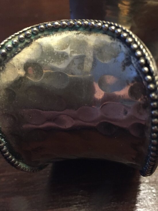 πβ¨ Wrist Royalty Alert β¨ Silver-Tone Cuff Bracelet β Handmade in Africa πͺπ¦π« - Picture 3 of 9